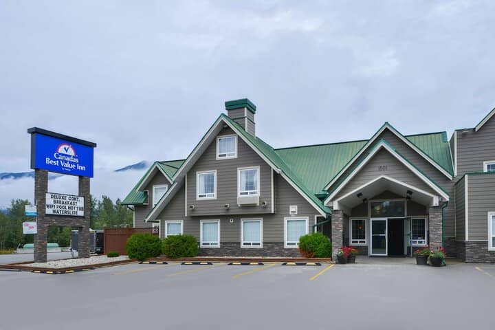 Hotel 37 of 39